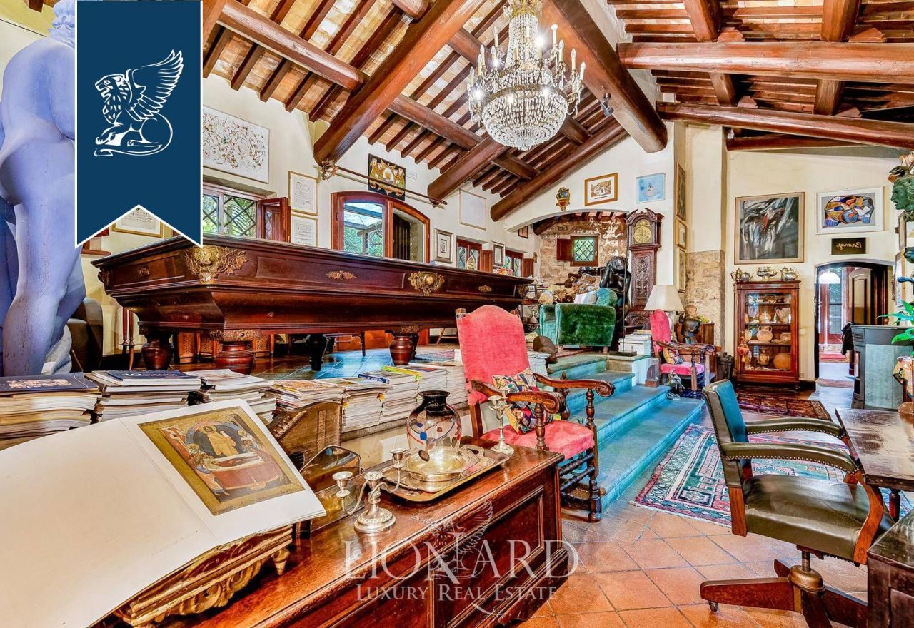 Замок в Камайоре, Италия, 500 м² - фото 12