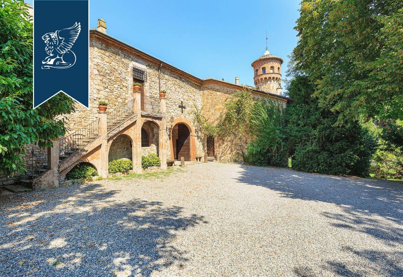 Замок в Пьяченце, Италия, 8 000 м² - фото 12