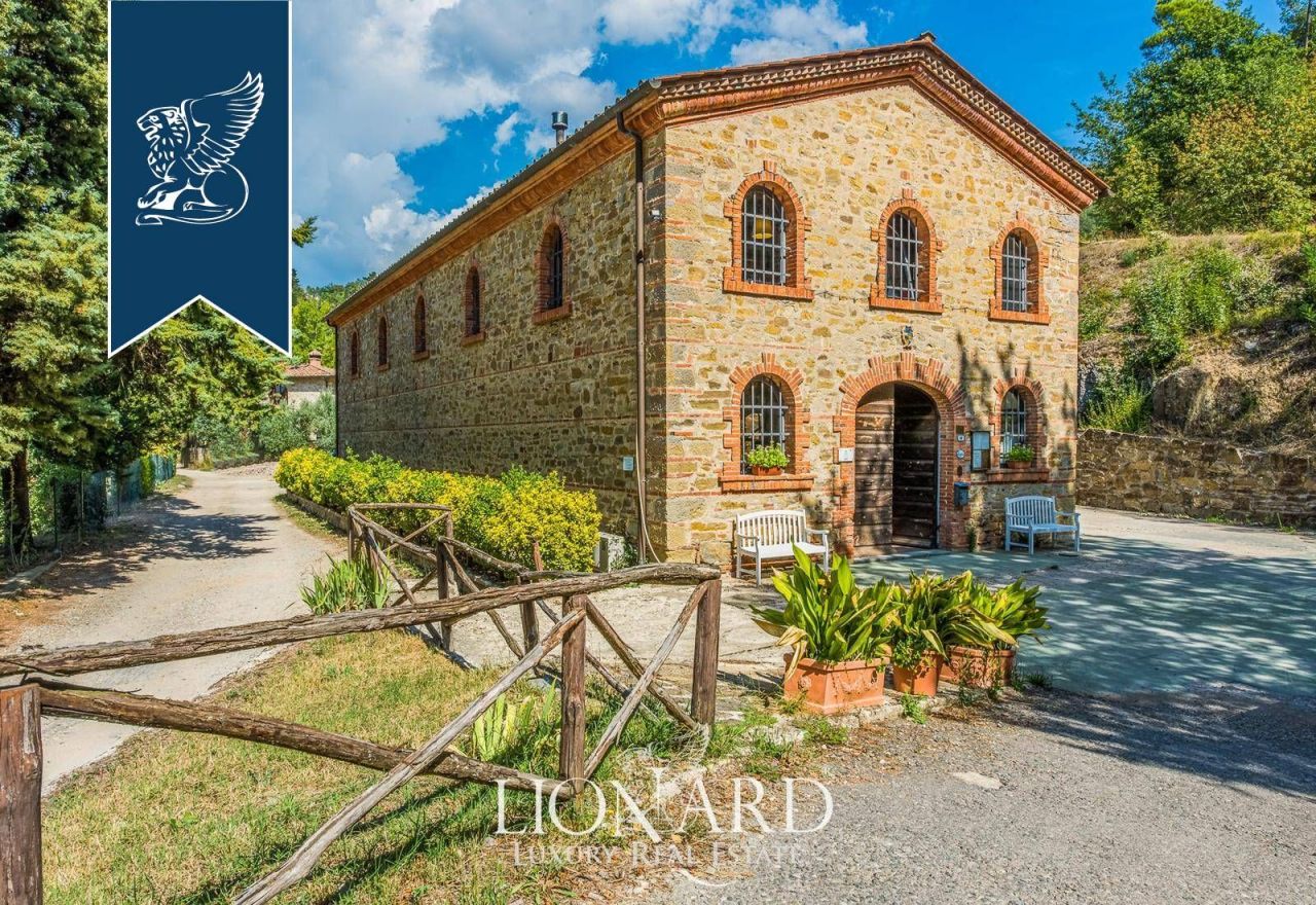 Ферма во Флоренции, Италия, 3 099 м² - фото 12