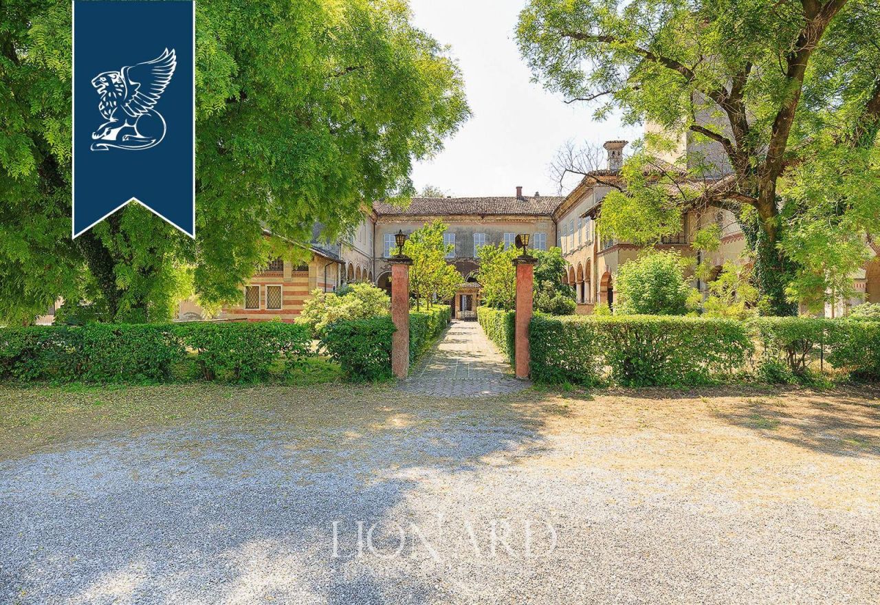 Дом в Брешии, Италия, 3 200 м² - фото 12