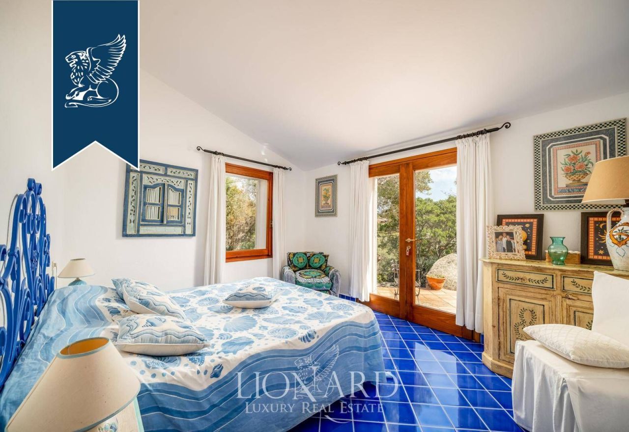 Вилла в Палау, Италия, 476 м² - фото 12