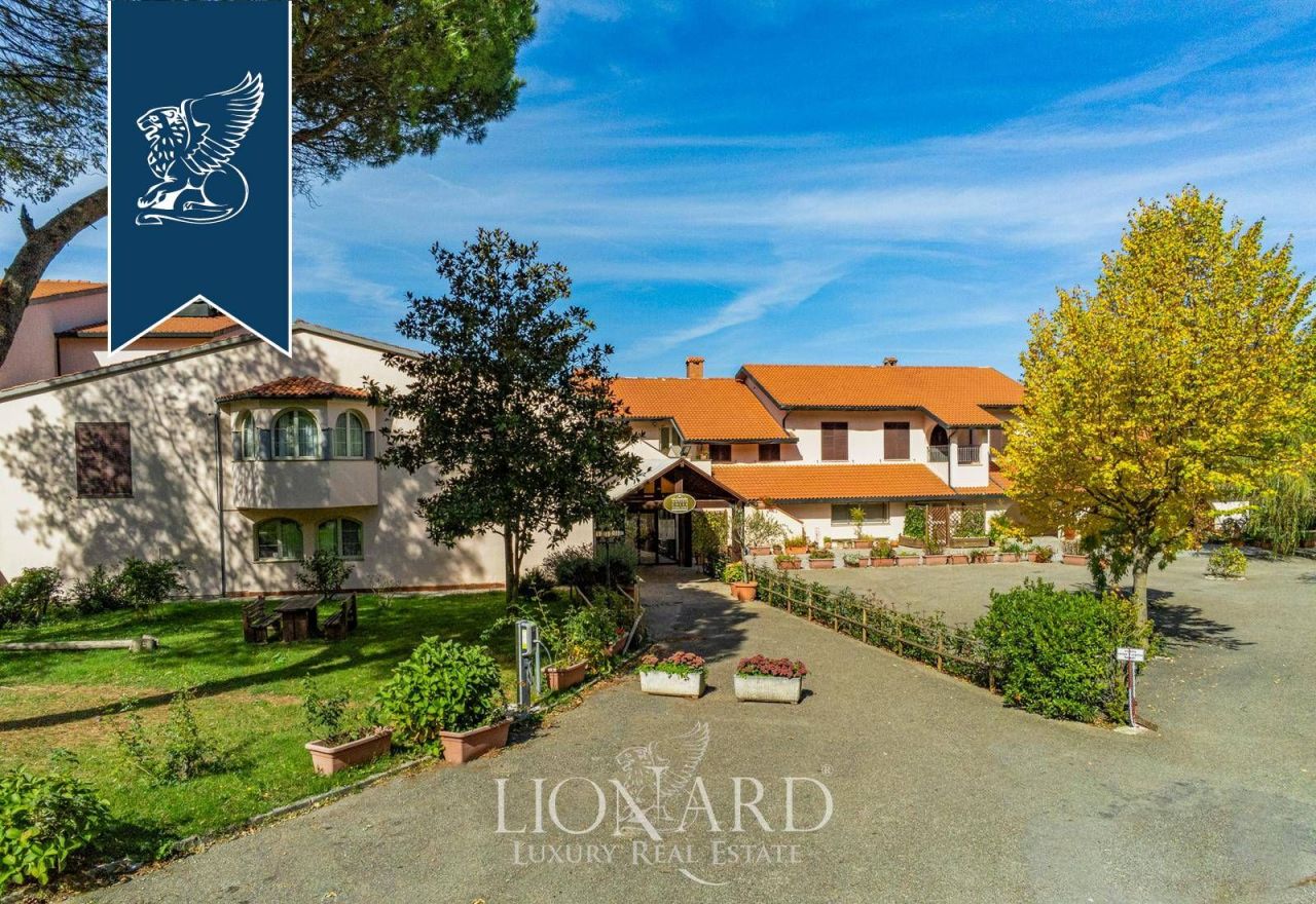 Отель, гостиница в Гроссето, Италия, 10 000 м² - фото 12