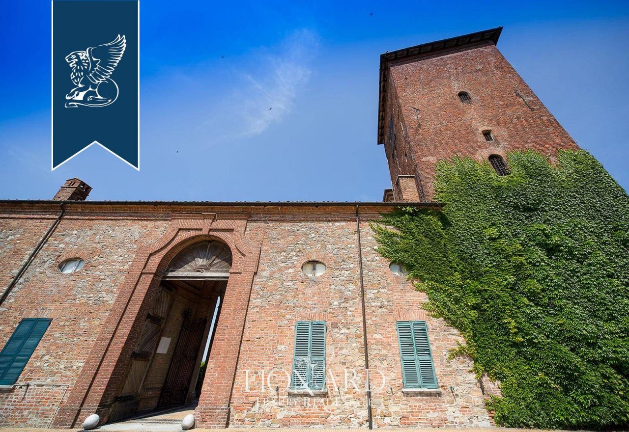 Замок в Павии, Италия, 7 000 м² - фото 13