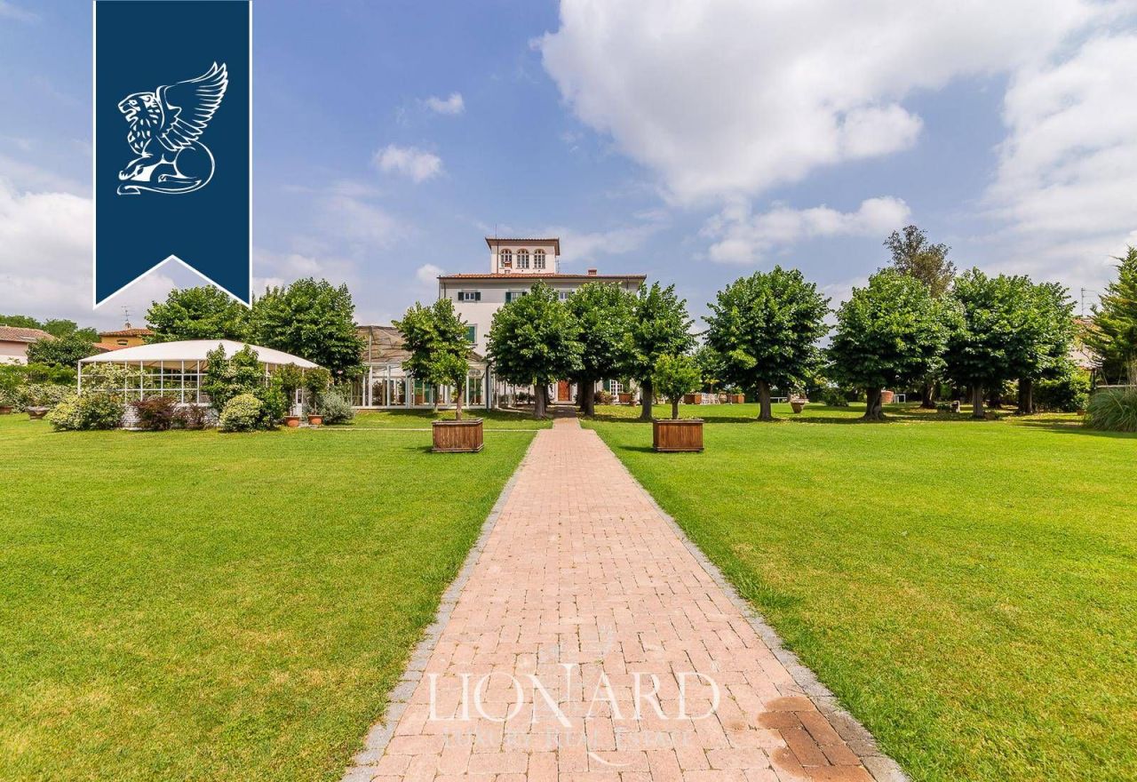 Вилла в Пистое, Италия, 1 500 м² - фото 12