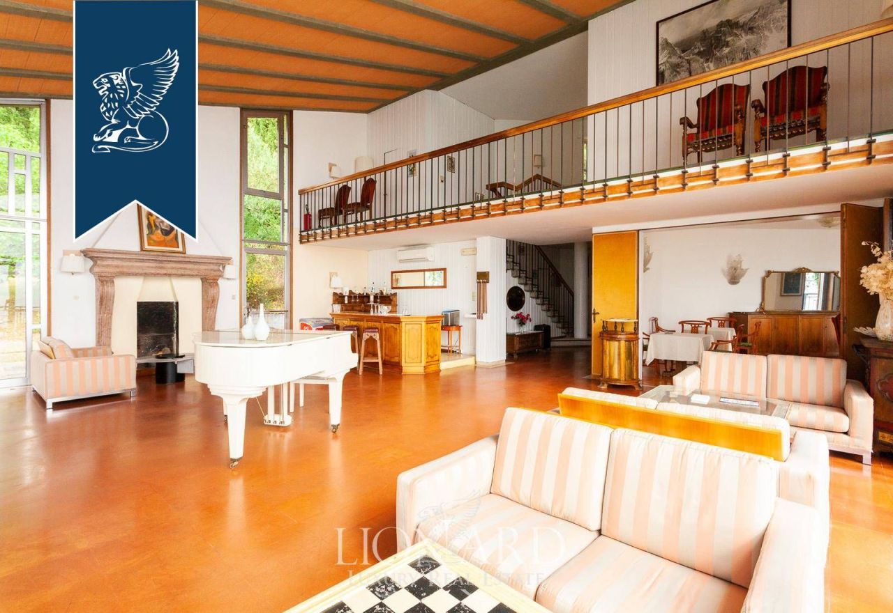 Вилла в Брешии, Италия, 450 м² - фото 12