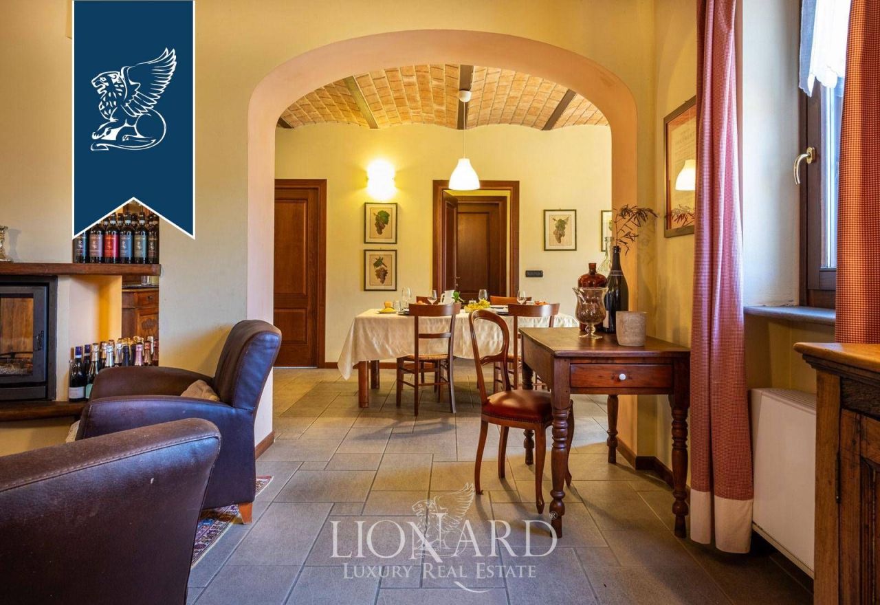 Вилла в Кунео, Италия, 700 м² - фото 12