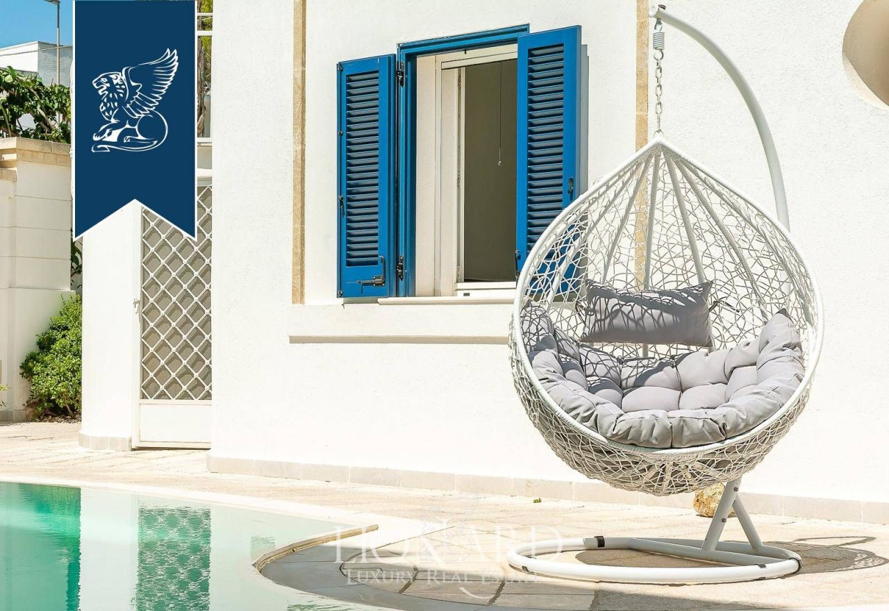 Вилла в Лечче, Италия, 350 м² - фото 12