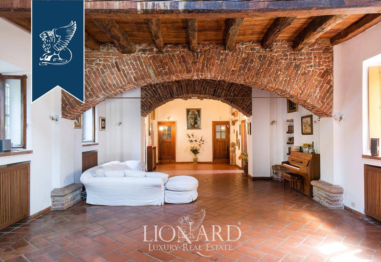 Вилла в Милане, Италия, 700 м² - фото 12