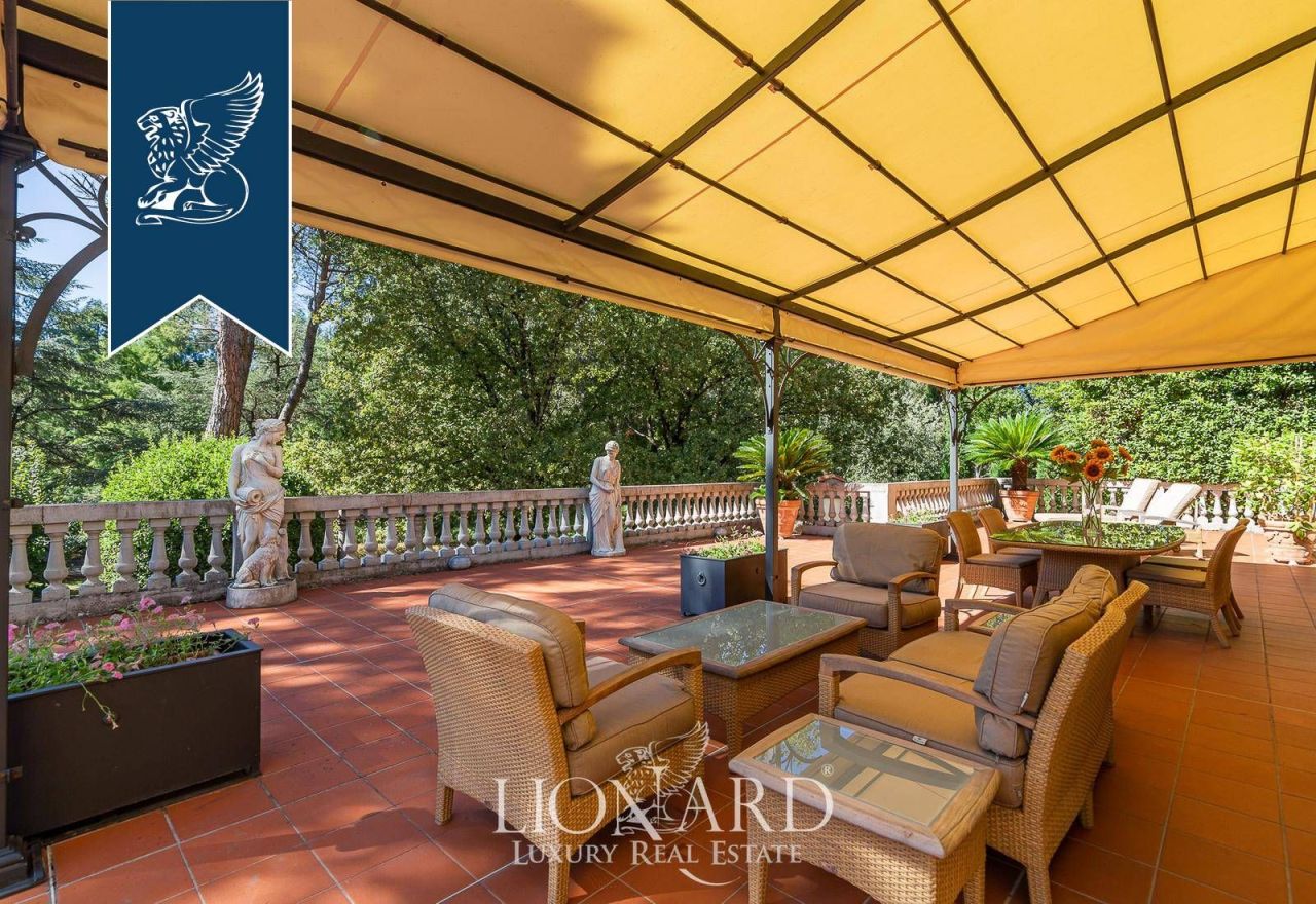 Вилла в Лукке, Италия, 759 м² - фото 12