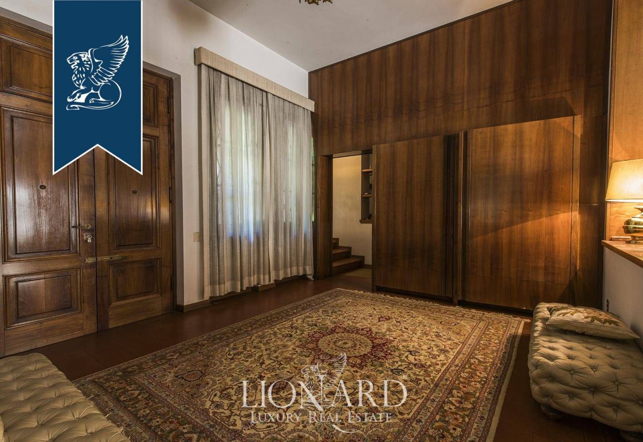 Вилла в Лукке, Италия, 500 м² - фото 12