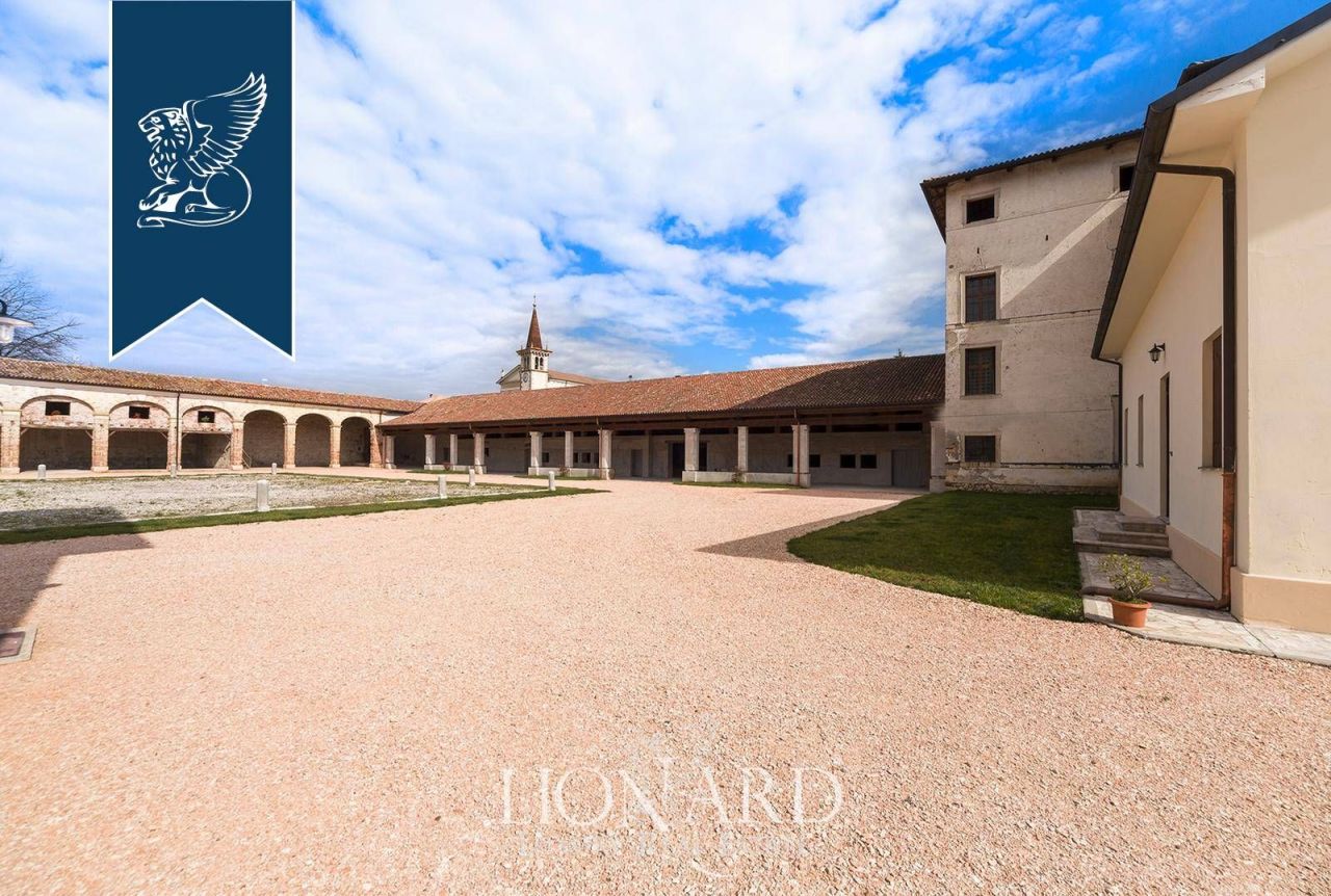 Вилла в Виченце, Италия, 5 000 м² - фото 12