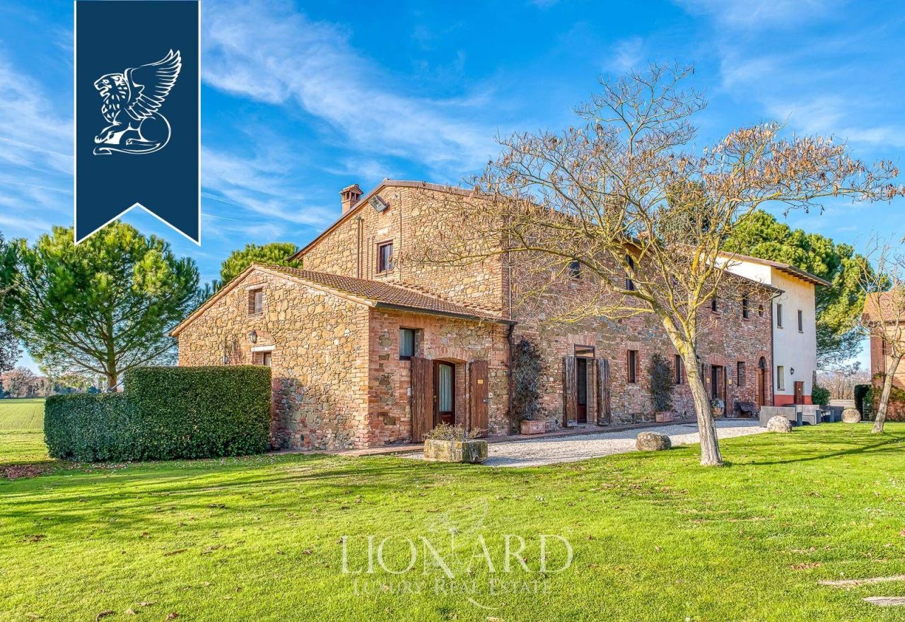 Ферма в Беттоне, Италия, 1 900 м² - фото 13