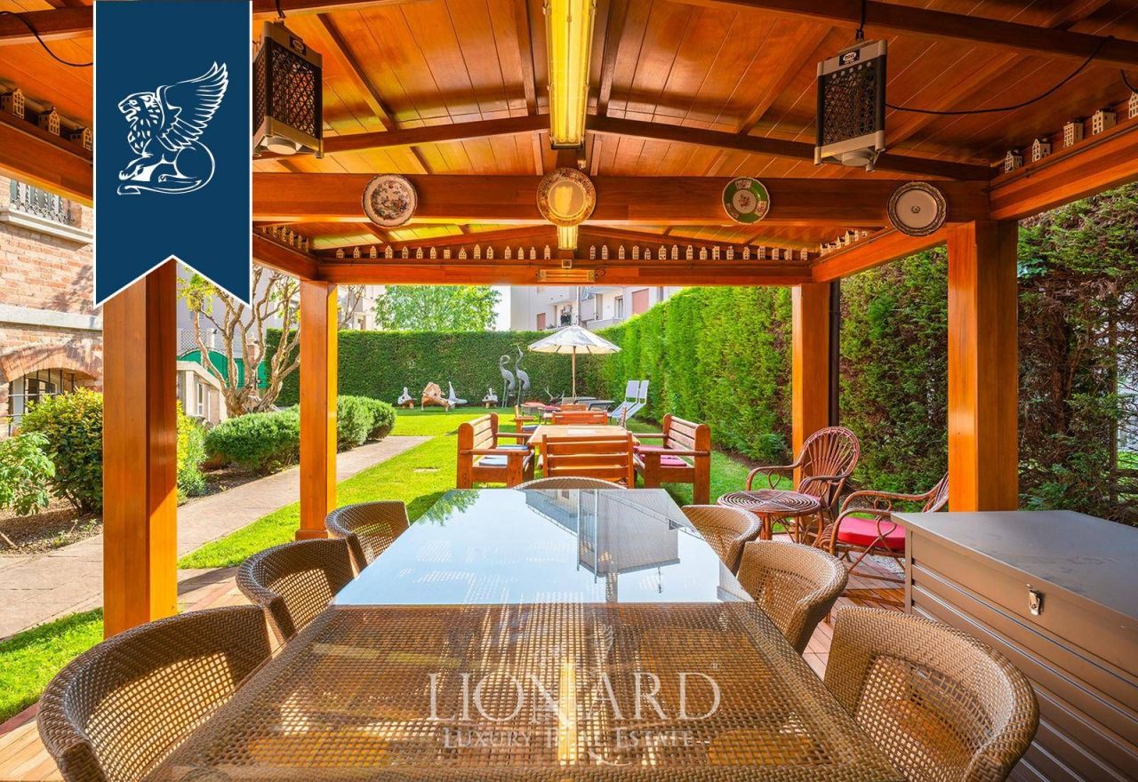 Вилла в Венеции, Италия, 800 м² - фото 14