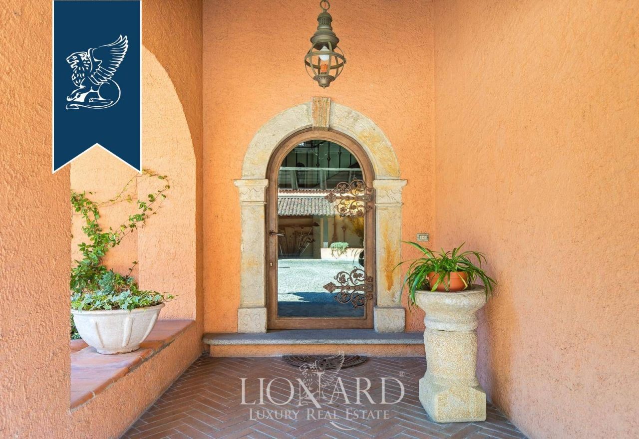 Вилла в Новаре, Италия, 850 м² - фото 14