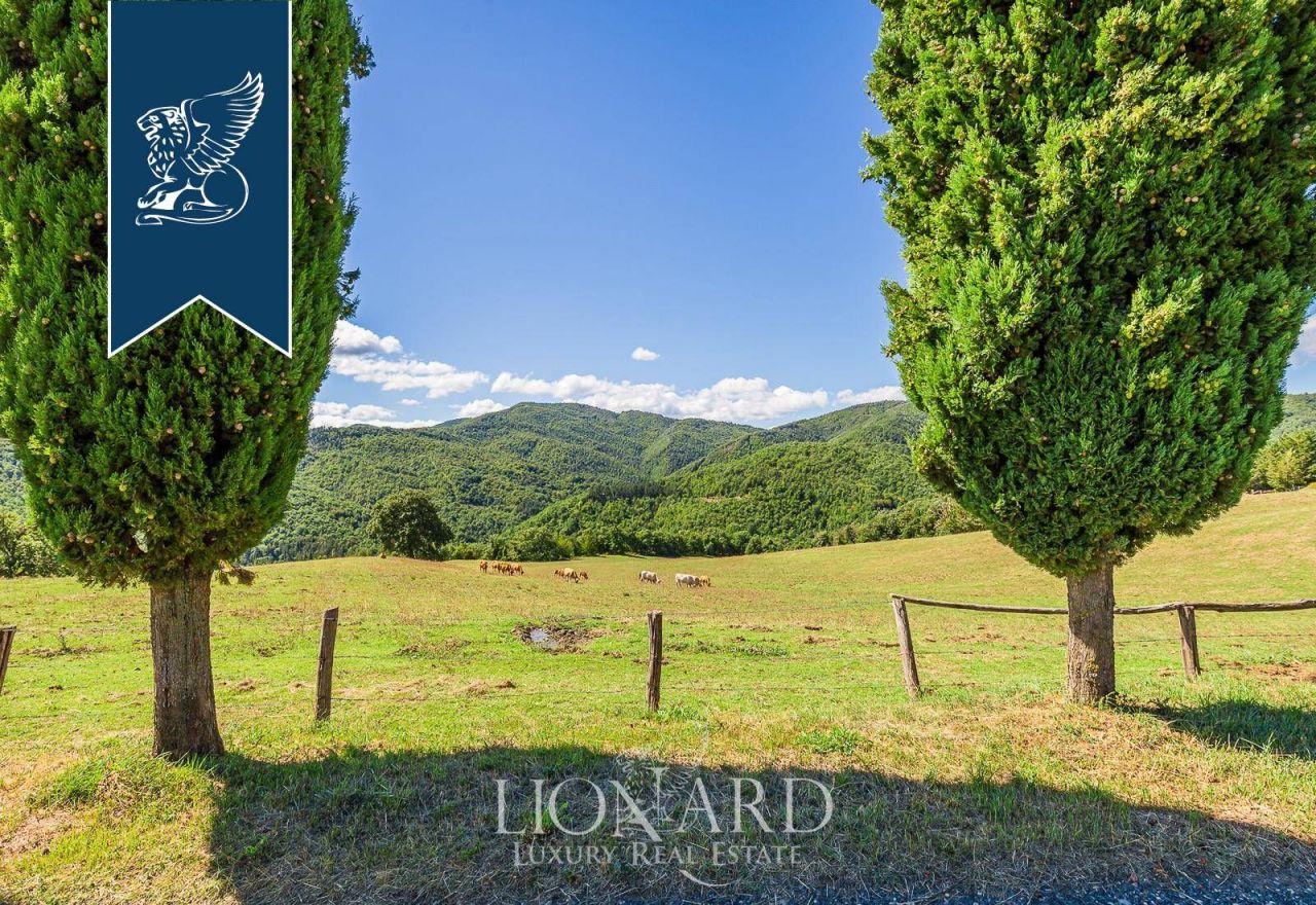 Вилла в Ареццо, Италия, 3 000 м² - фото 14