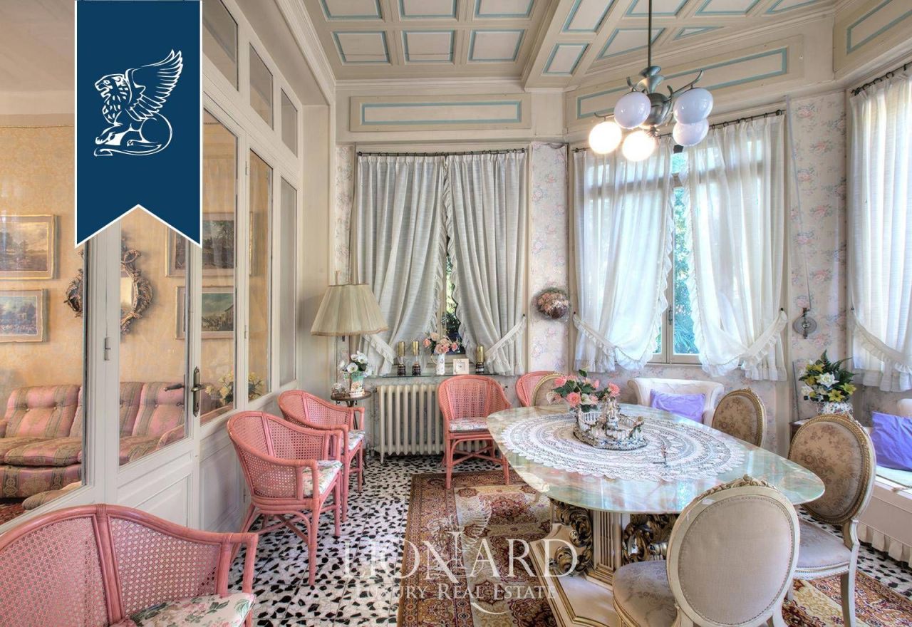 Вилла в Лезе, Италия, 400 м² - фото 14