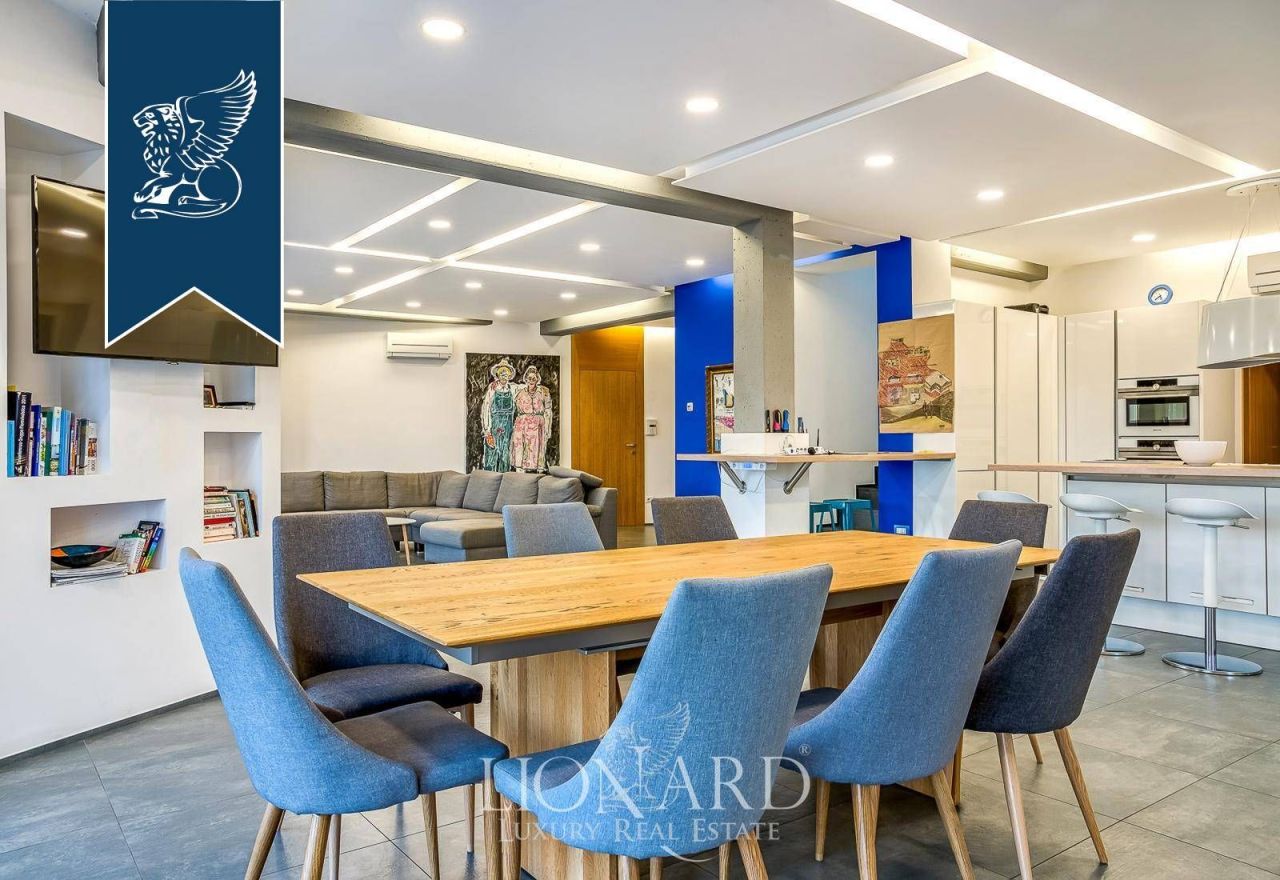 Вилла в Латина, Италия, 630 м² - фото 14