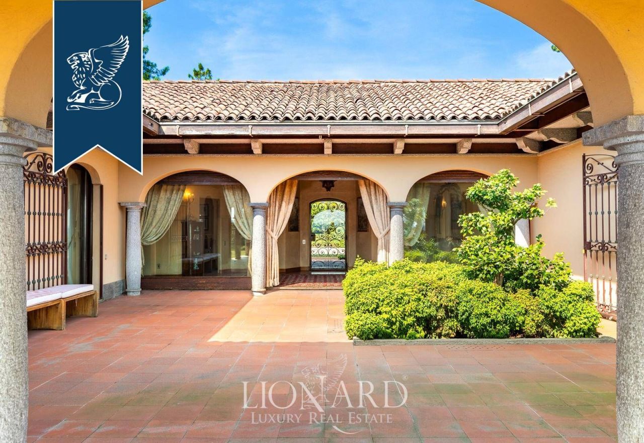 Вилла в Алессандрии, Италия, 1 800 м² - фото 14