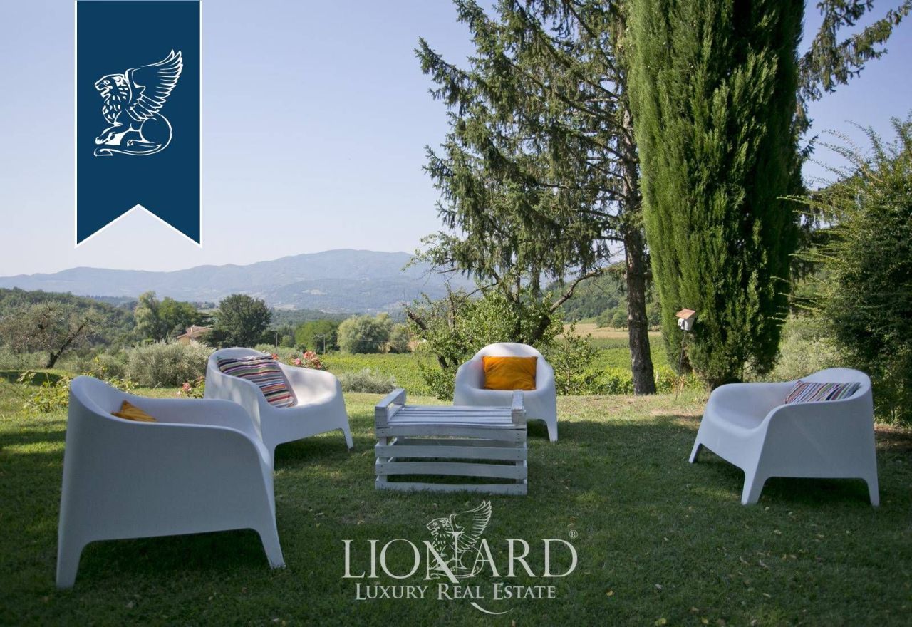 Ферма в Виккьо, Италия, 1 000 м² - фото 14