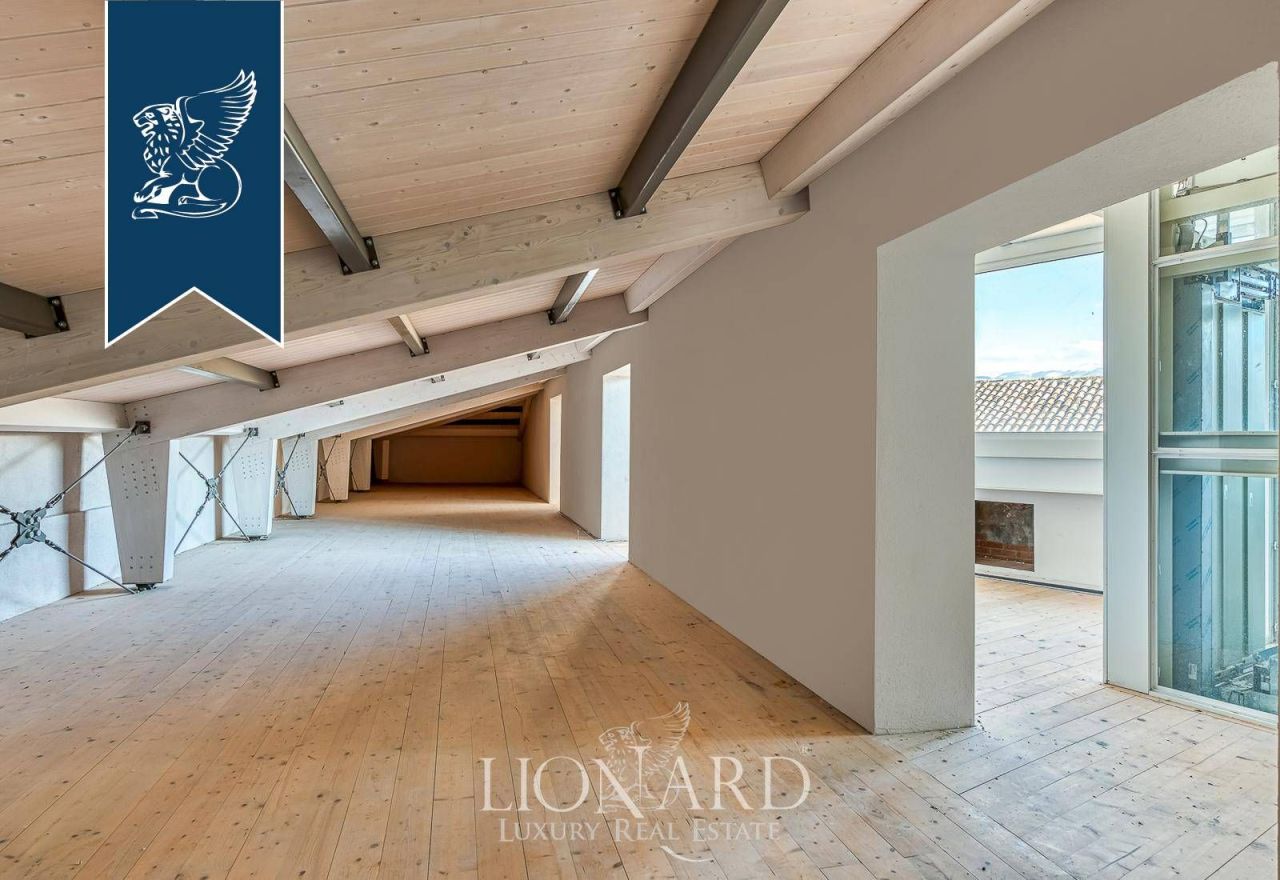 Замок в Пескаре, Италия, 3 200 м² - фото 14