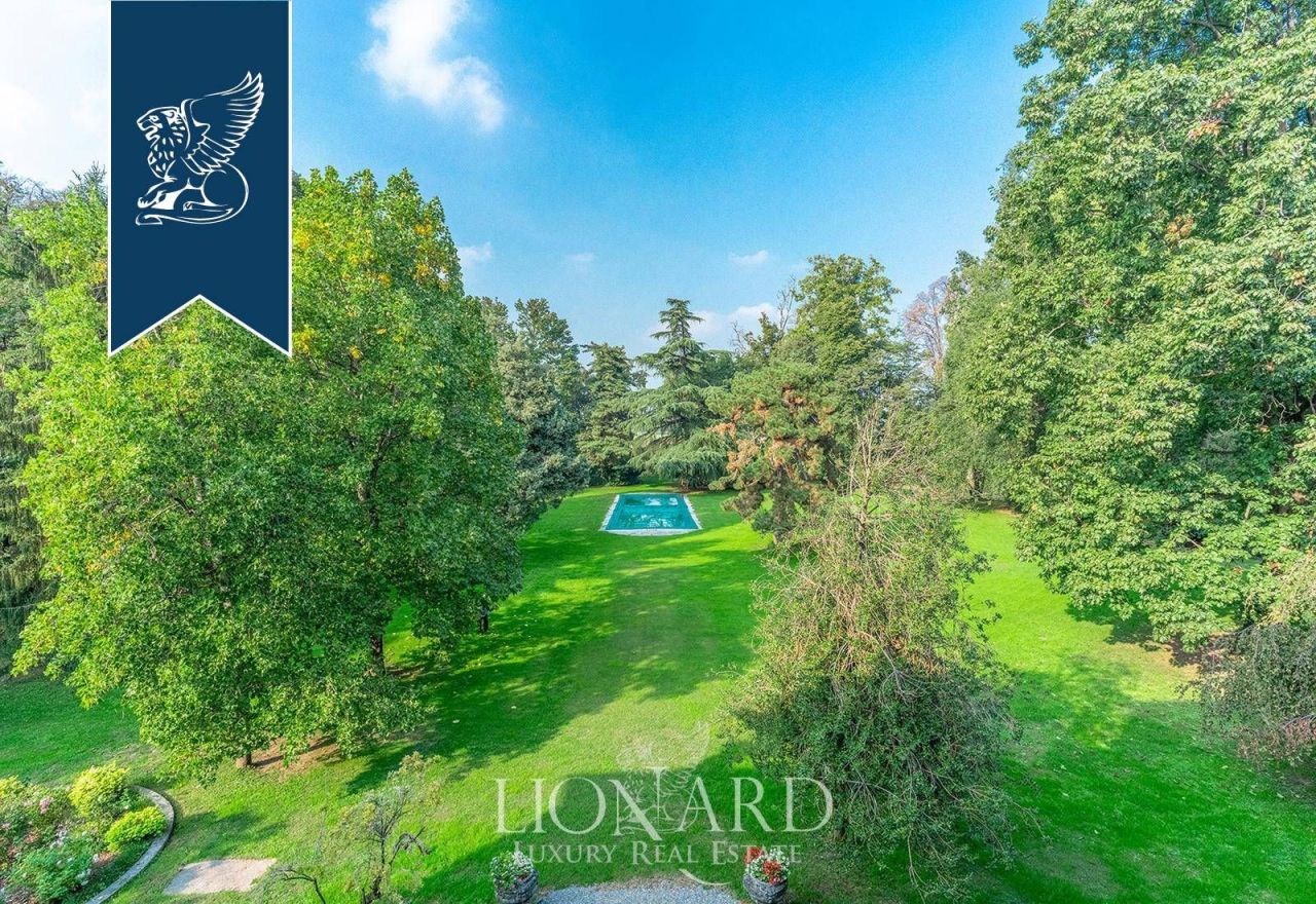 Вилла в Кремоне, Италия, 2 200 м² - фото 14