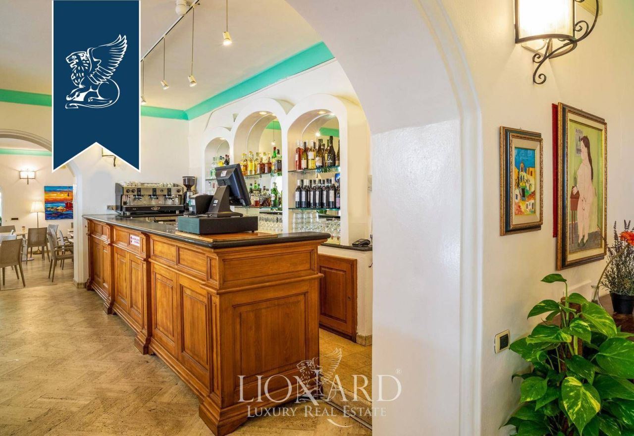 Отель, гостиница на Липари, Италия, 1 200 м² - фото 14