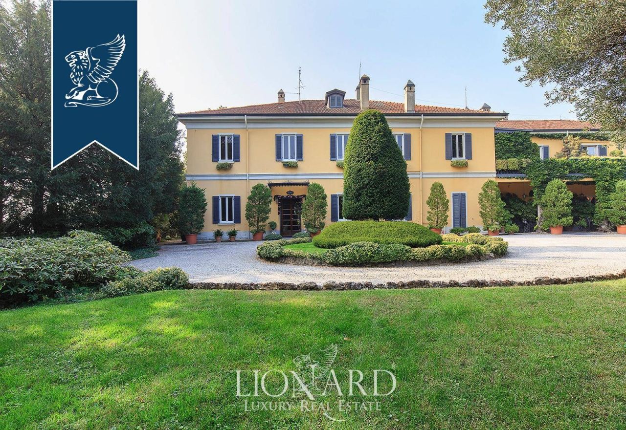 Вилла в Лекко, Италия, 1 000 м² - фото 14