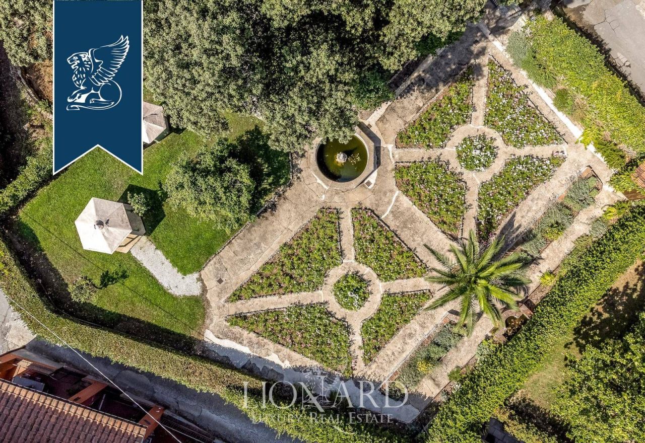 Вилла в Камайоре, Италия, 2 500 м² - фото 14