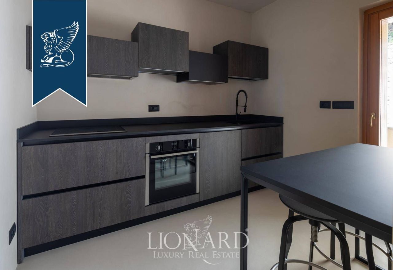 Вилла в Кастильоне-делла-Пеская, Италия, 279 м² - фото 14