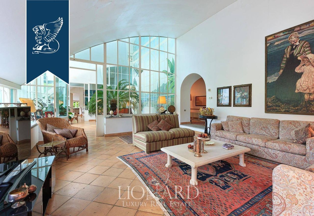 Вилла в Грианте, Италия, 380 м² - фото 14