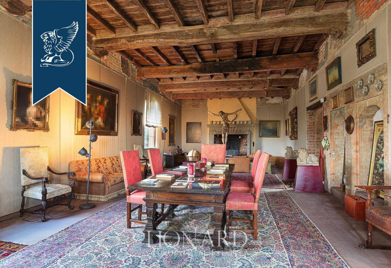 Замок в Павии, Италия, 2 600 м² - фото 14