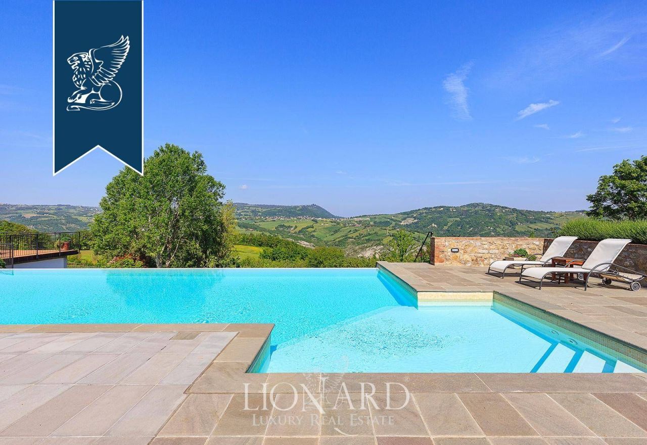 Вилла в Модене, Италия, 900 м² - фото 14