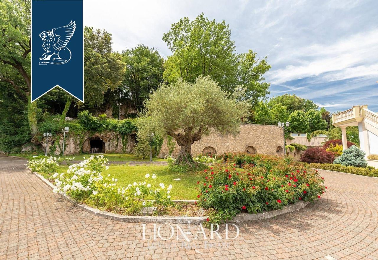 Вилла в Риме, Италия, 2 000 м² - фото 14