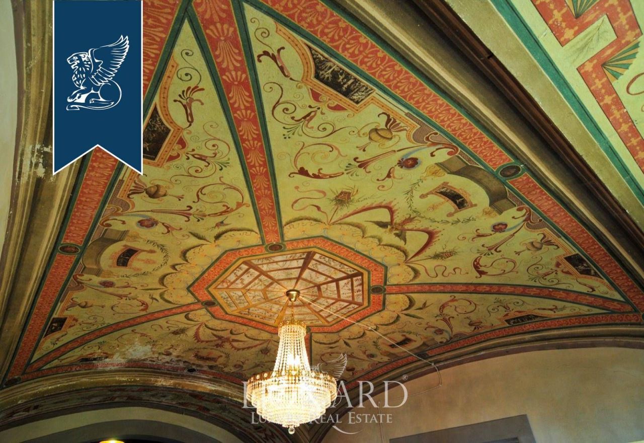 Вилла в Ареццо, Италия, 2 000 м² - фото 14