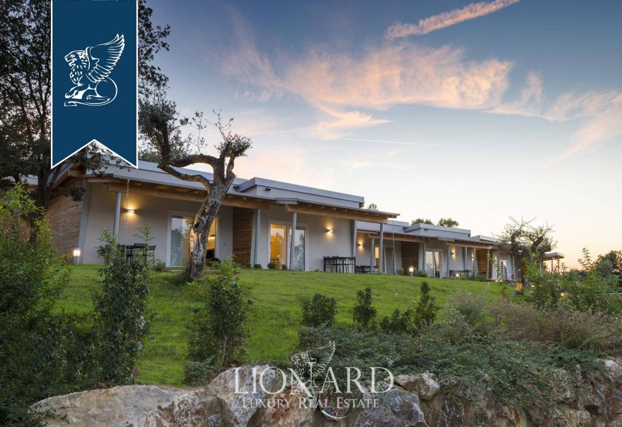 Отель, гостиница в Гроссето, Италия, 4 200 м² - фото 14