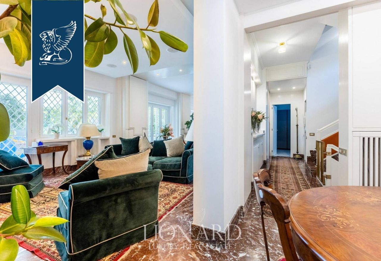 Вилла в Риме, Италия, 330 м² - фото 14