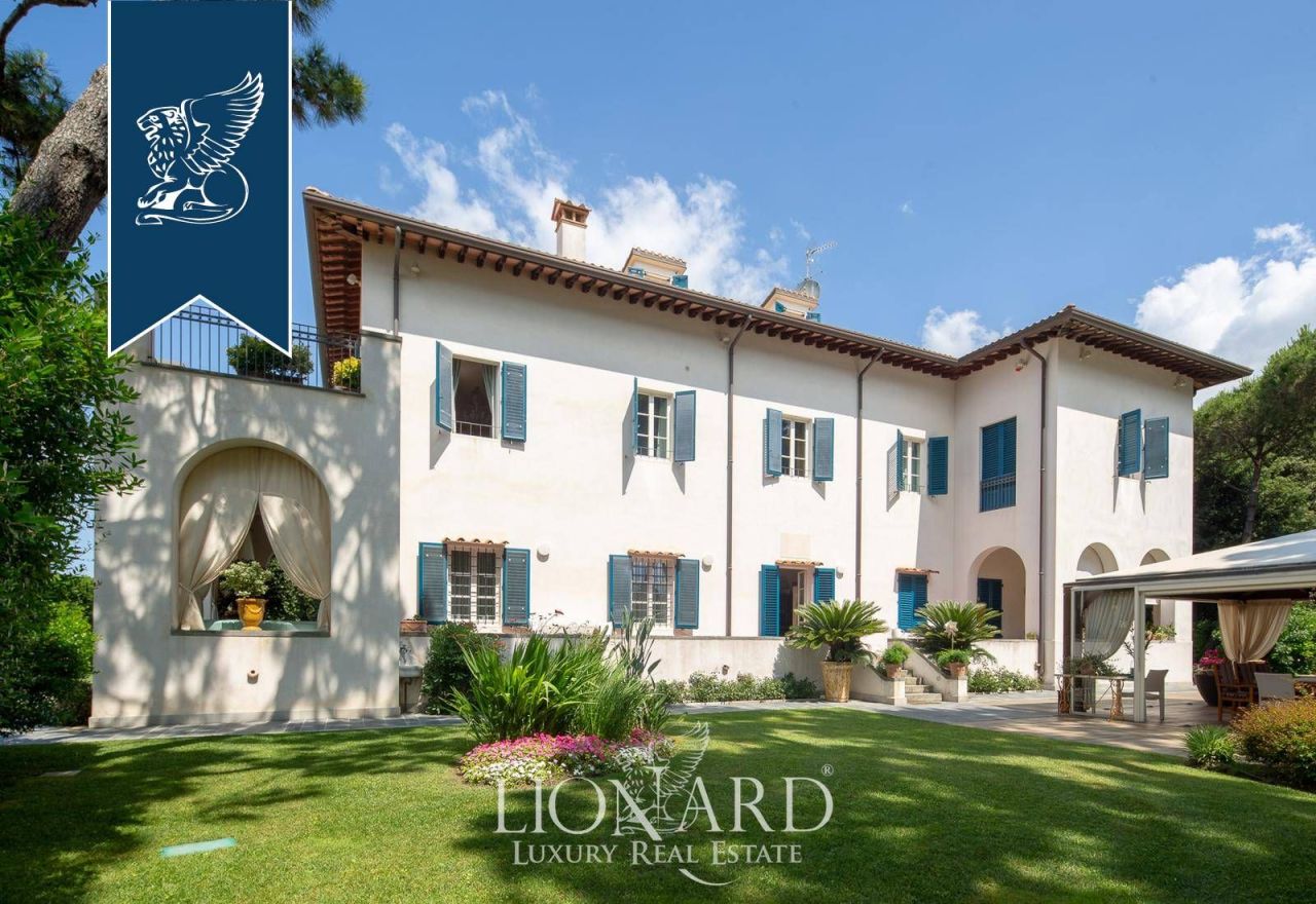 Вилла в Массе, Италия, 1 100 м² - фото 14