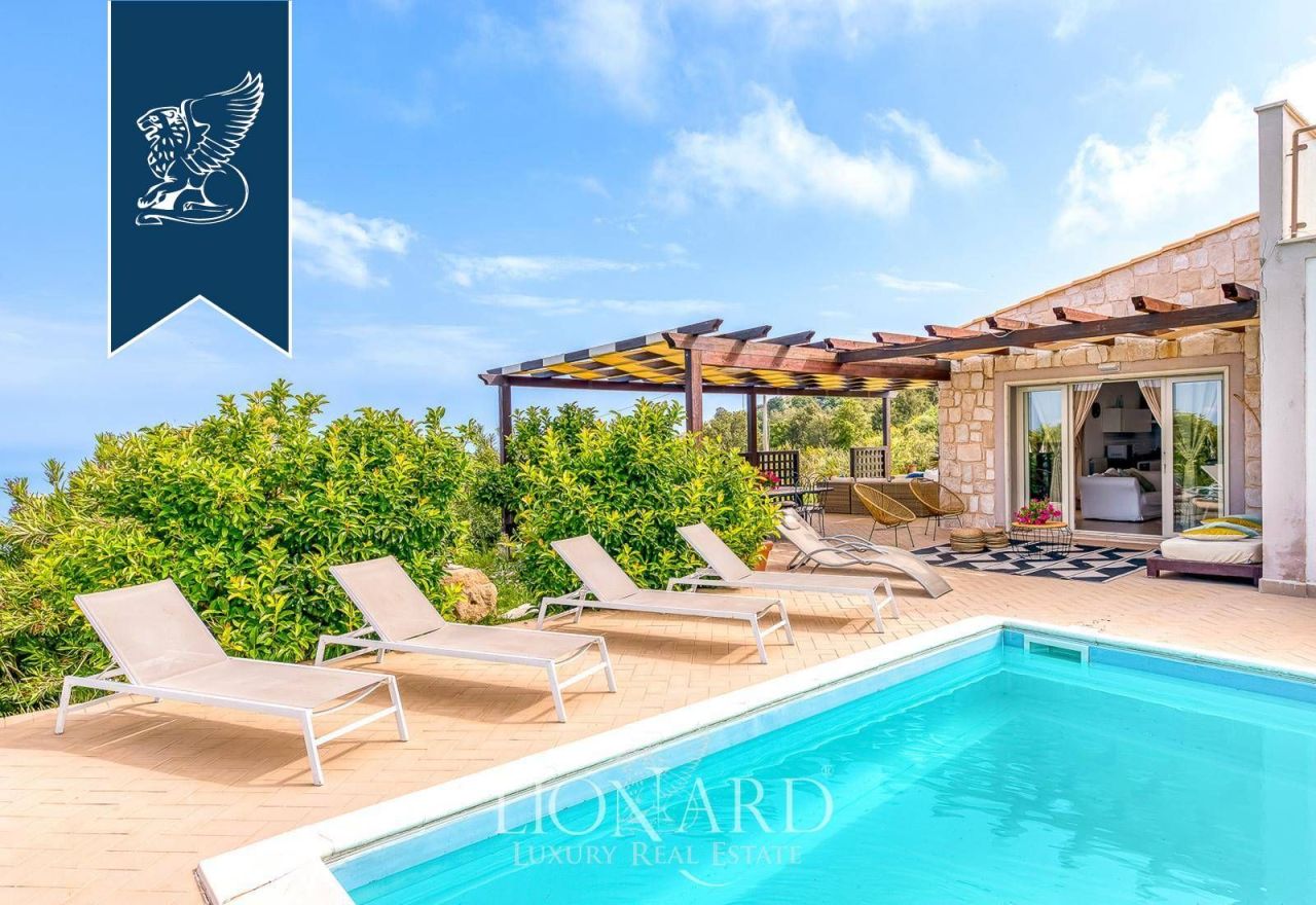 Вилла в Чефалу, Италия, 262 м² - фото 14