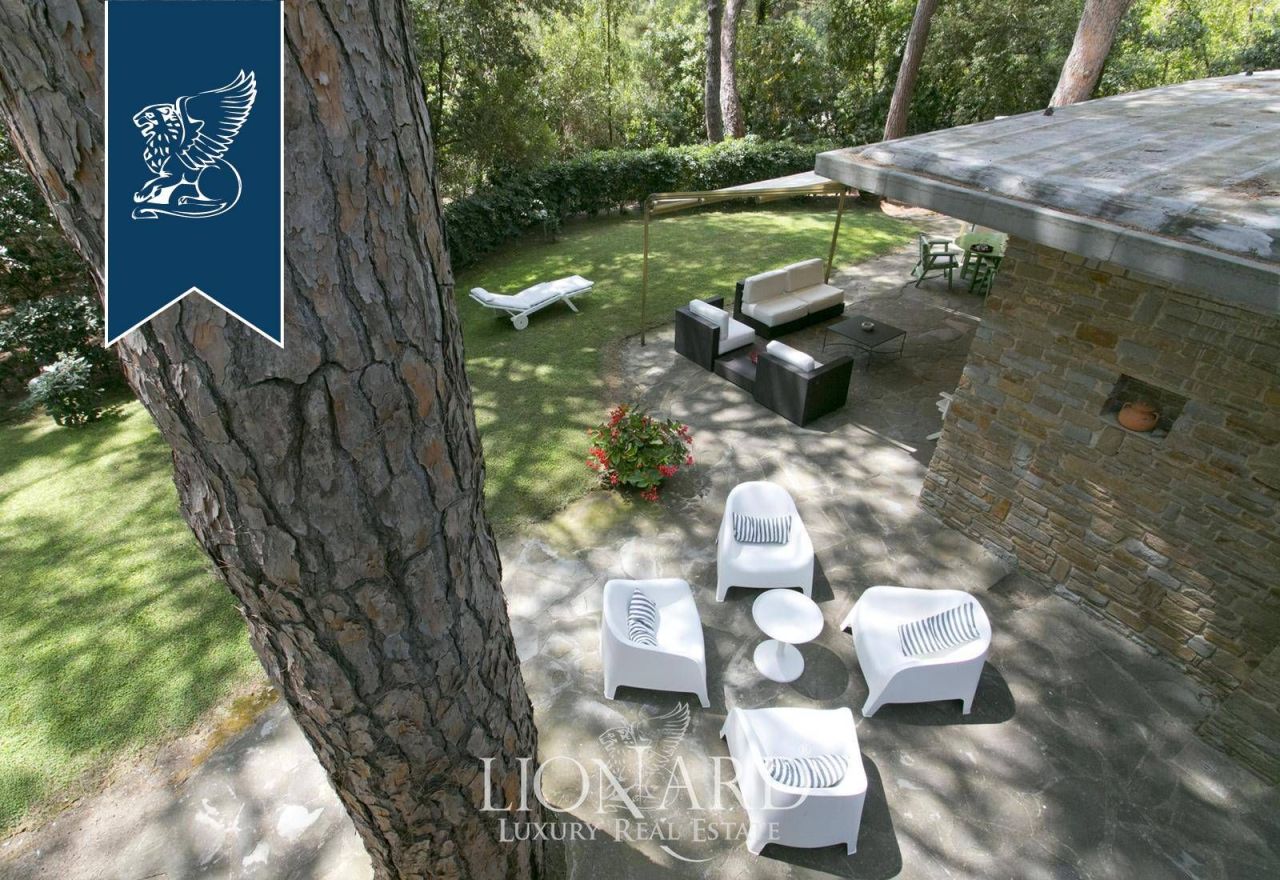 Вилла в Кастильоне-делла-Пеская, Италия, 300 м² - фото 14