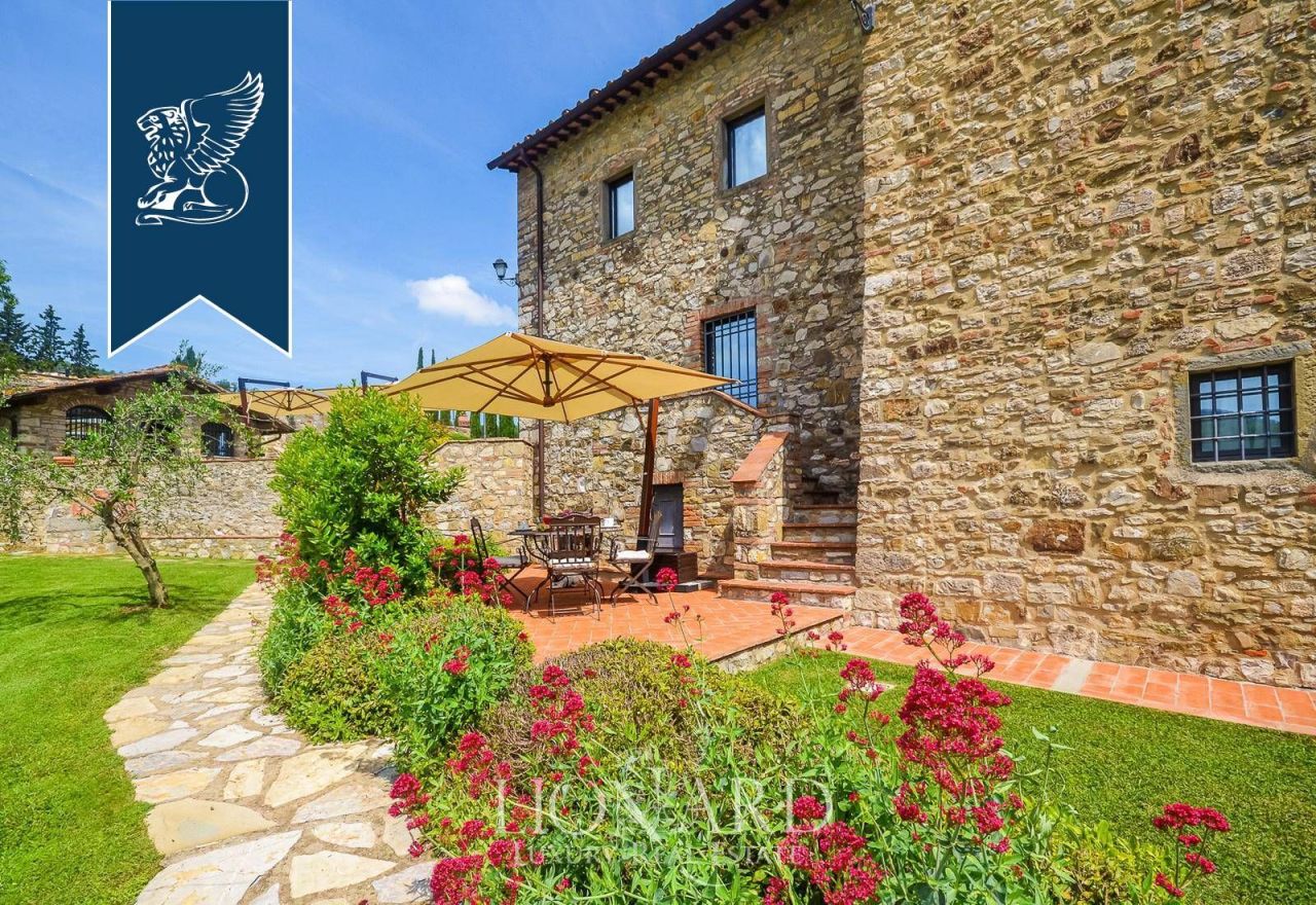 Ферма в Кастеллина-ин-Кьянти, Италия, 1 200 м² - фото 14