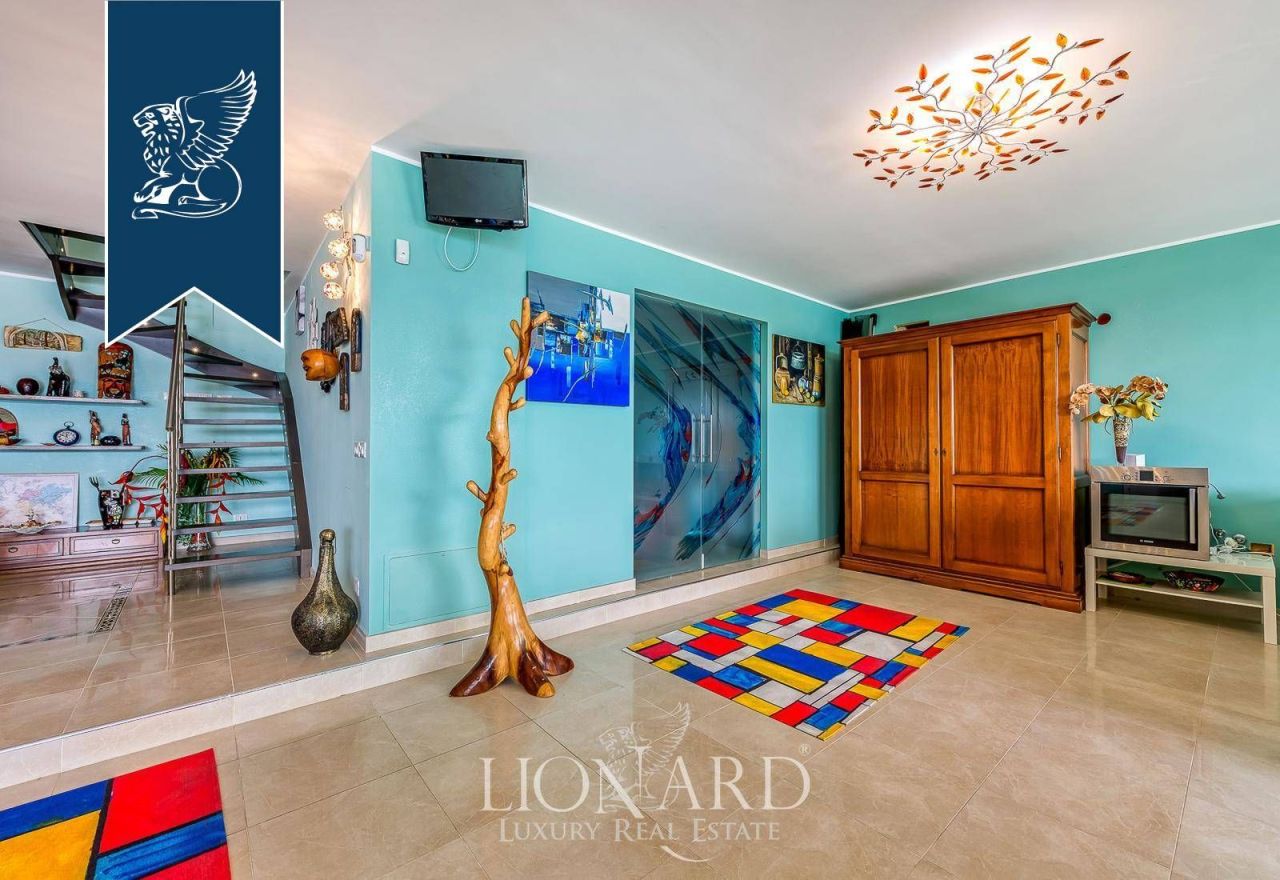 Вилла в Риме, Италия, 550 м² - фото 14