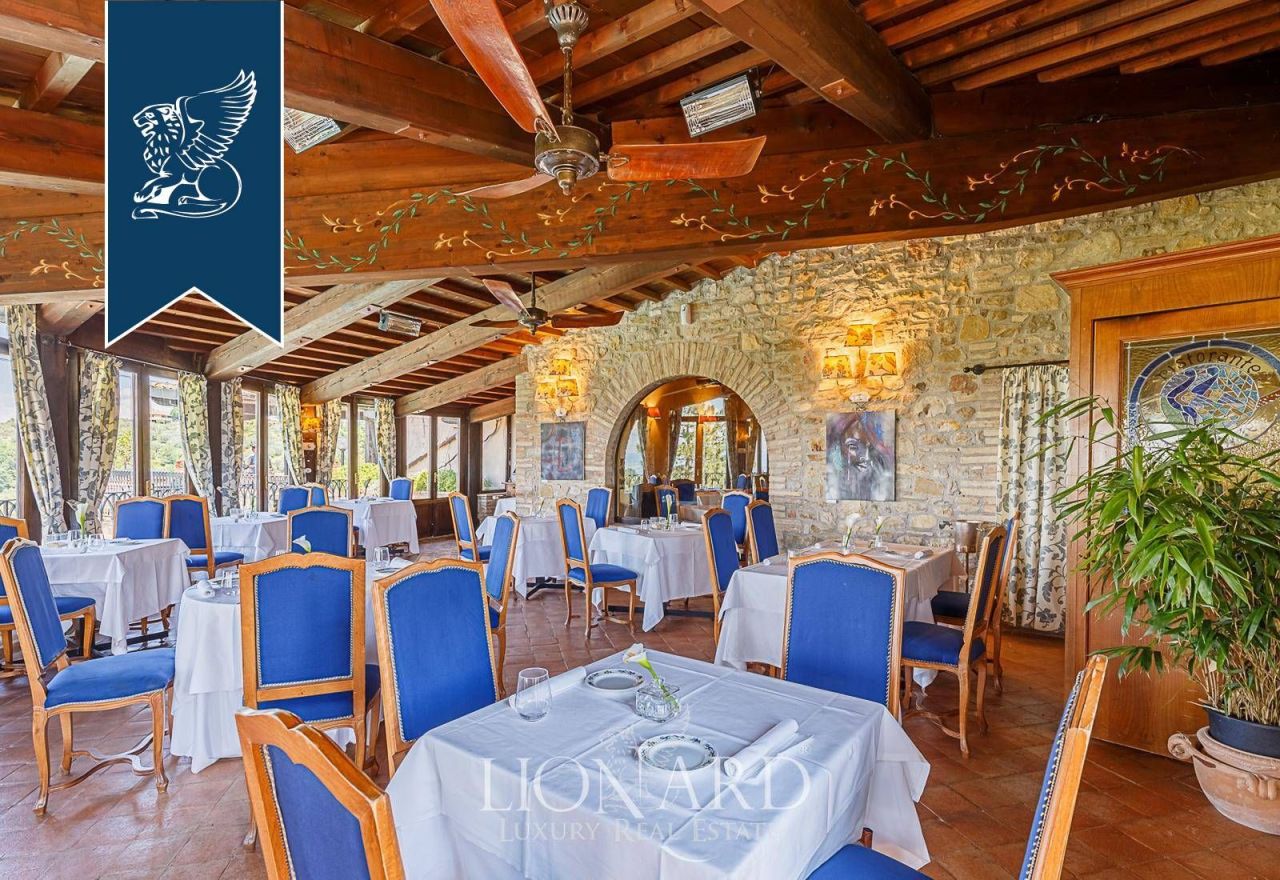 Дом в Коллаццоне, Италия, 5 800 м² - фото 14