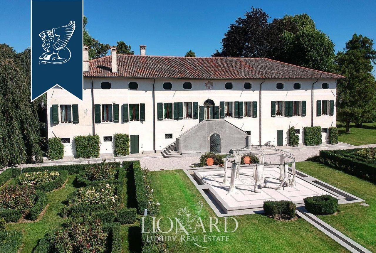 Вилла в Порденоне, Италия, 6 600 м² - фото 14