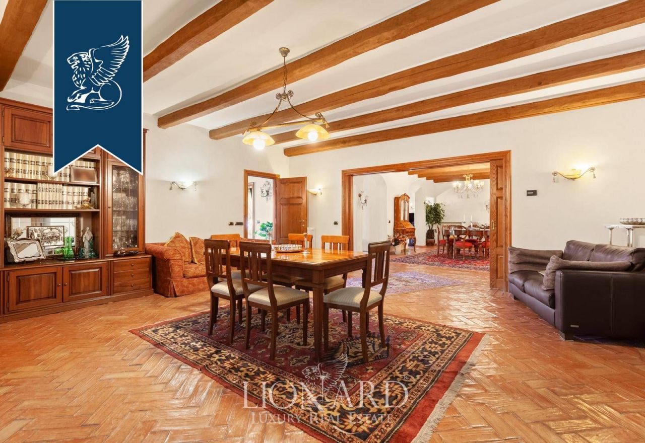 Вилла в Риме, Италия, 820 м² - фото 14