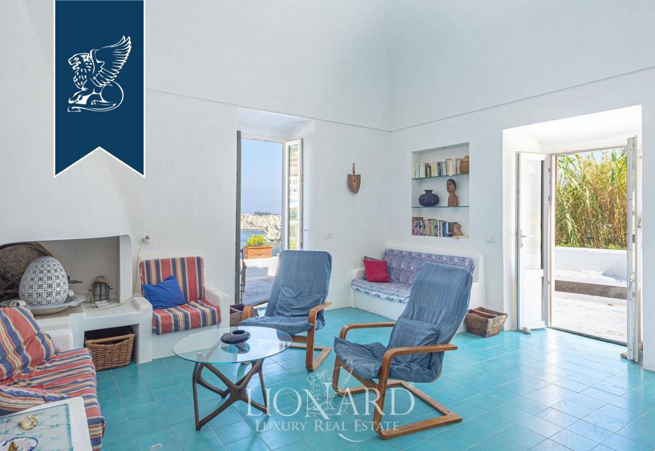 Вилла в Латина, Италия, 233 м² - фото 14