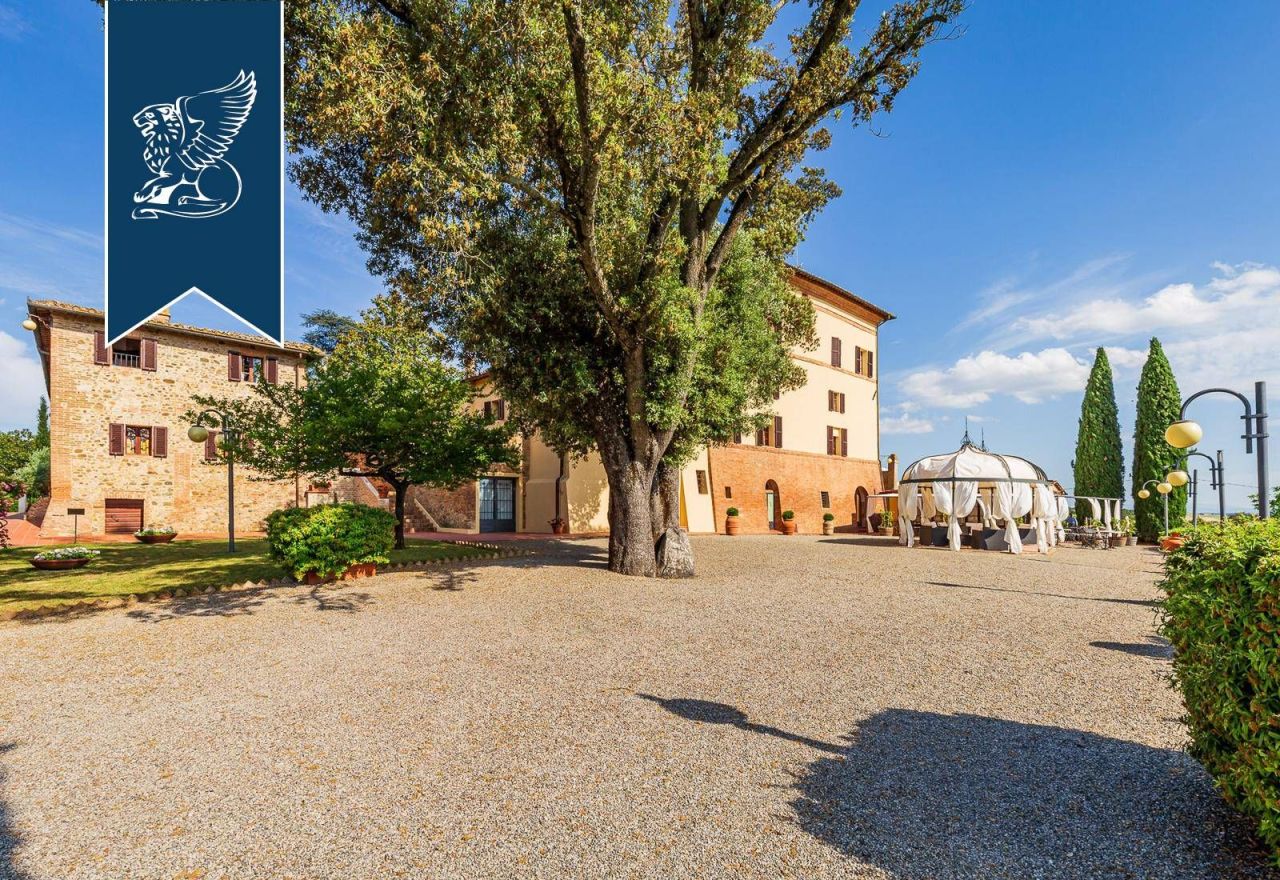 Дом в Сиене, Италия, 4 300 м² - фото 14