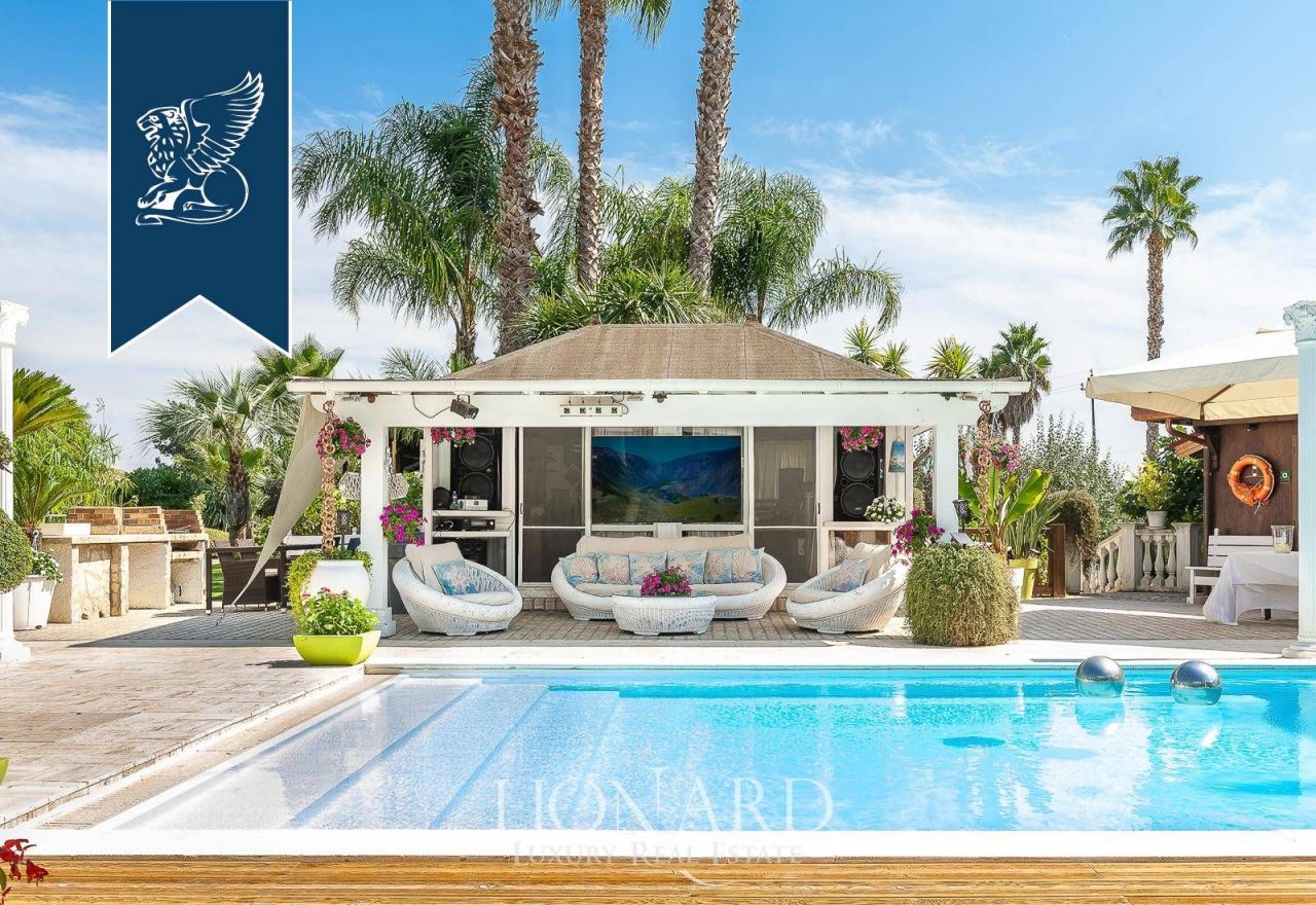 Вилла в Латина, Италия, 1 176 м² - фото 14