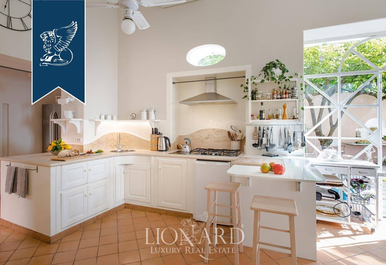 Вилла в Салерно, Италия, 800 м² - фото 14