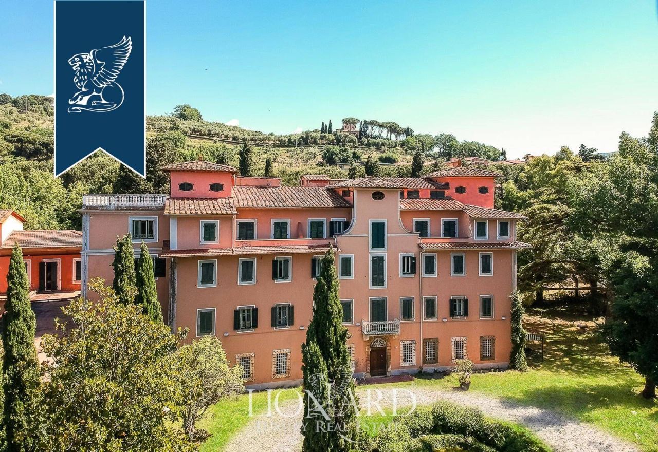 Отель, гостиница в Пистое, Италия, 2 800 м² - фото 14