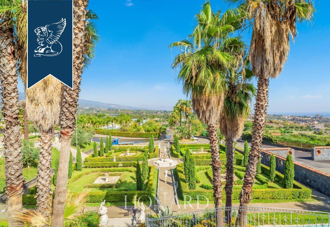 Вилла в Ачиреале, Италия, 1 800 м² - фото 13